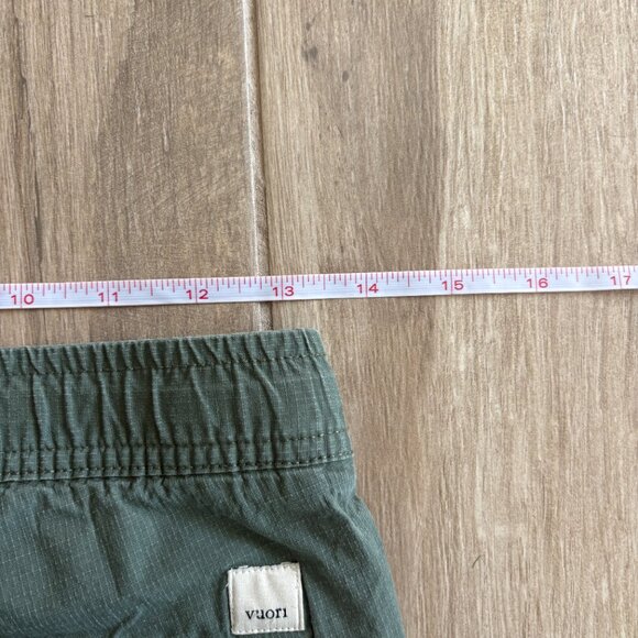 Vuori Ripstop Pants Womens XS Sage Green Cargo Athleisure Outdoor Hiking Comfort - Picture 8 of 10